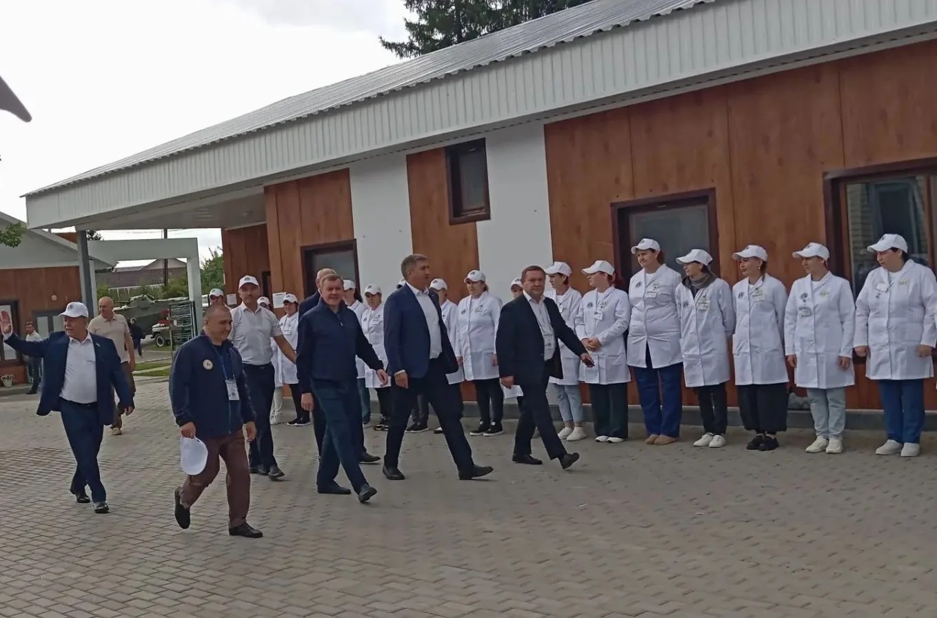 В Бавлинском районе на базе ООО «Берлек» состоялся 53-й республиканский конкурс операторов машинного доения. 