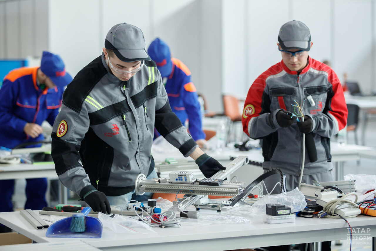 https://mpt.tatarstan.ru/respublikanskiy-konkurs-inzhener-goda.htm