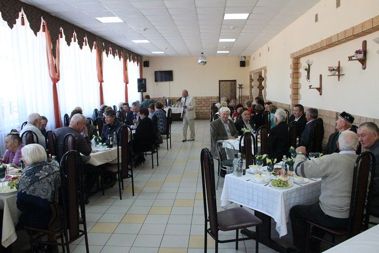 В Международный день пожилых людей в Болгаре прошли праздничные мероприятия (ФОТО)