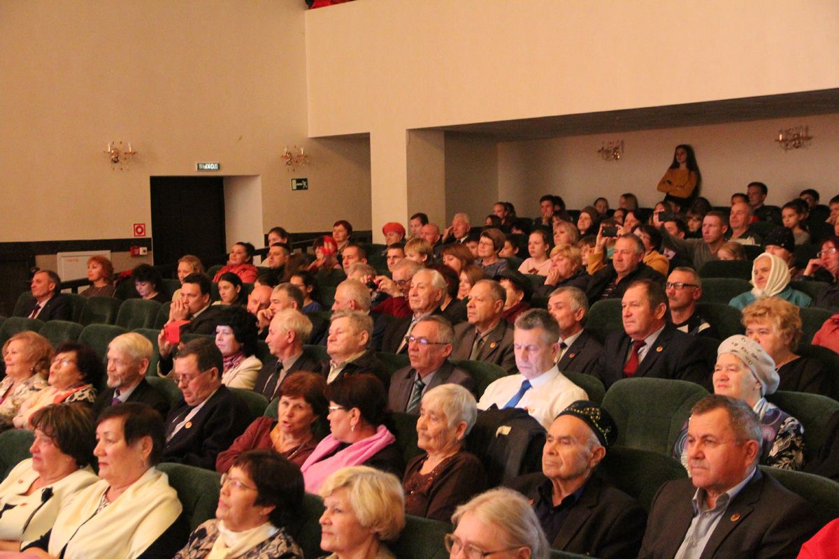 В Болгаре прошел праздничный концерт, посвящённый 100-летию комсомола (+ФОТО)