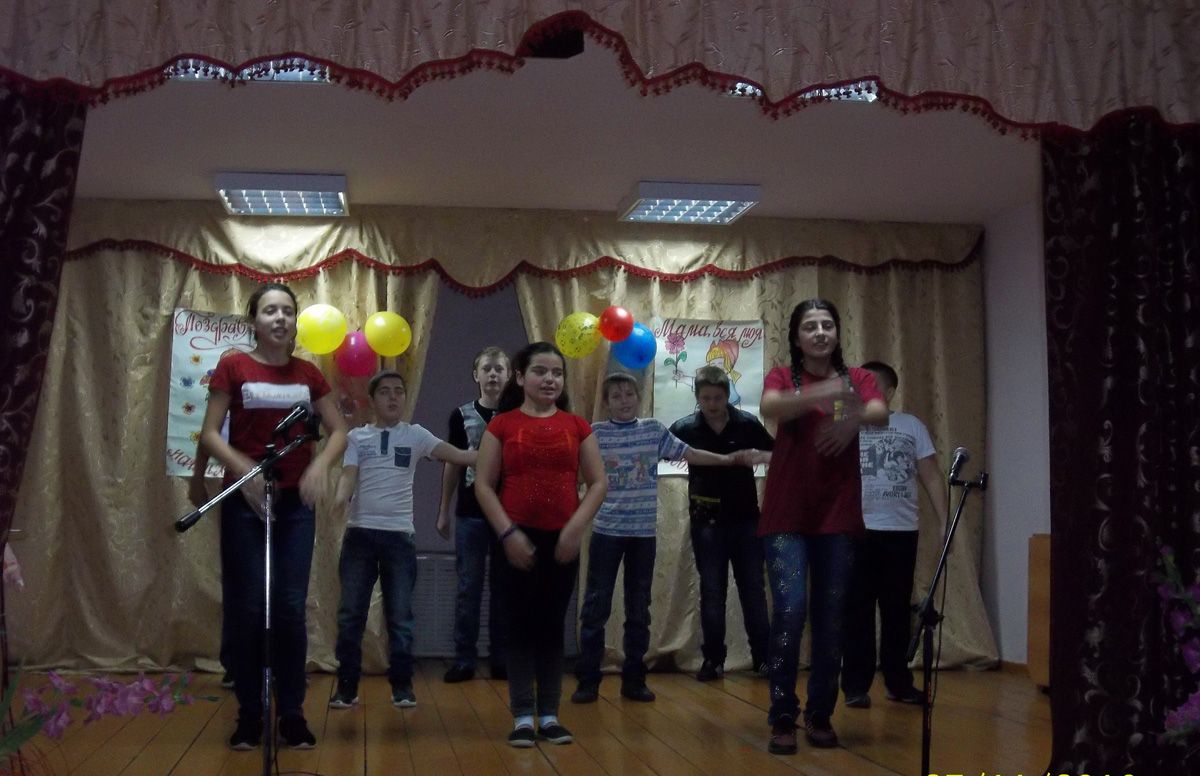 В Кузнечихе Спасского района прошел концерт, посвященный Дню матери (ФОТО)