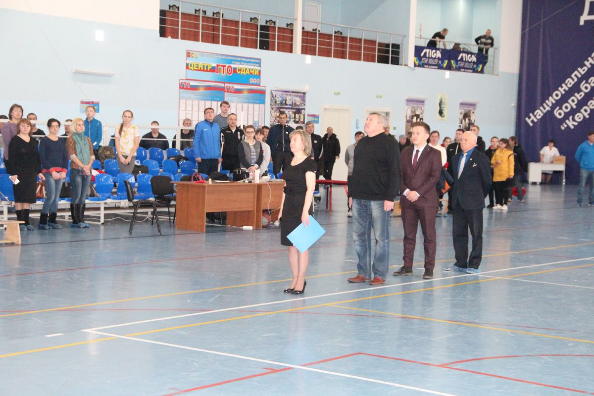 В Болгаре проходят зональные соревнования традиционного турнира «КЭС-баскет»
