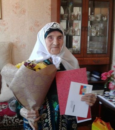 В Спасском районе поздравили с 95-летием Наилю Муллину