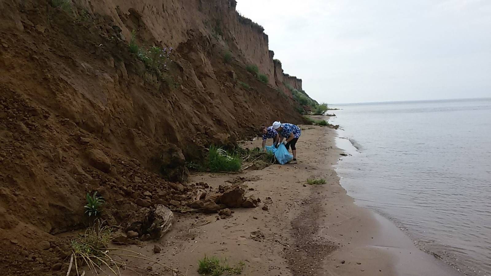 В Полянском сельском поселении Спасского района прошла акция «Чистый берег» (ФОТО)