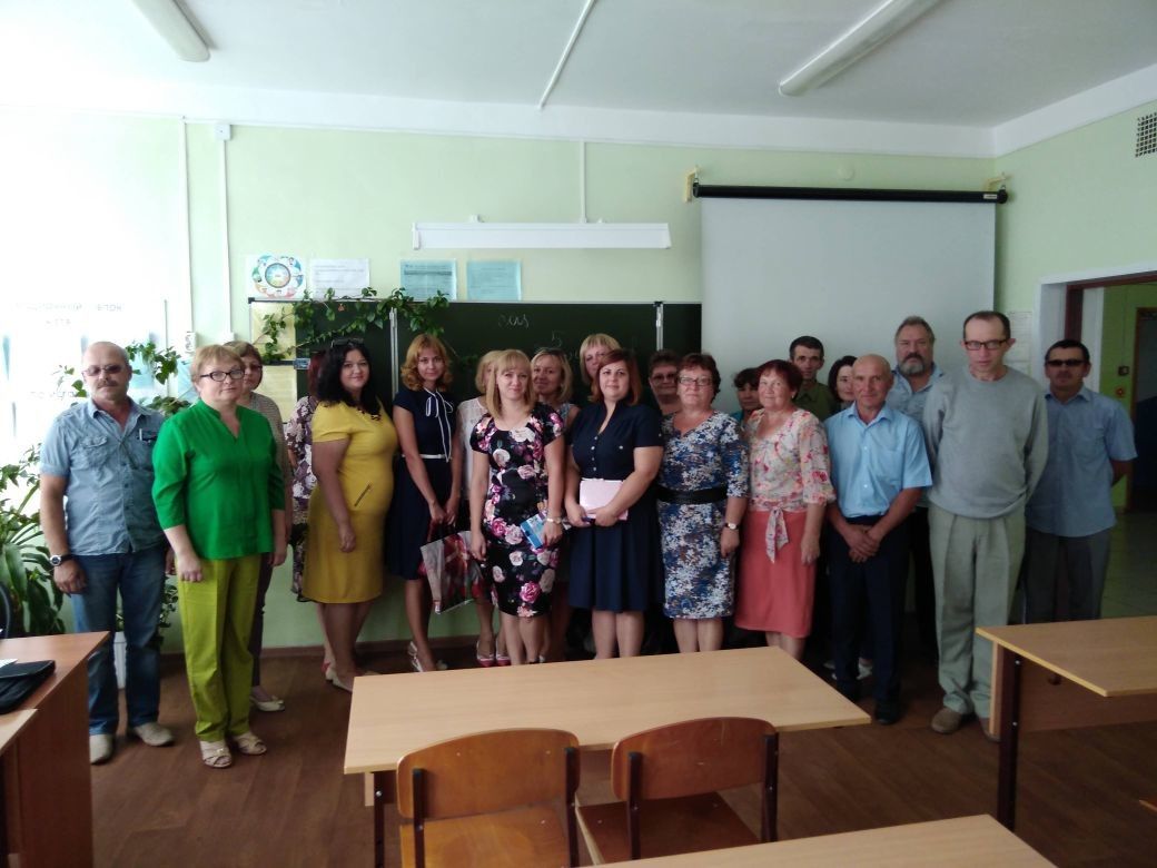 В Болгаре в рамках августовской конференции проходят секционные заседания учителей (ФОТО)
