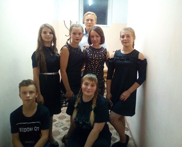 Моң керсен күңелгә...