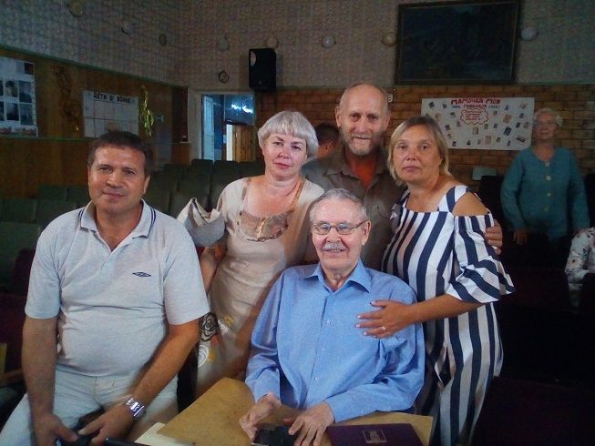 Моң керсен күңелгә...