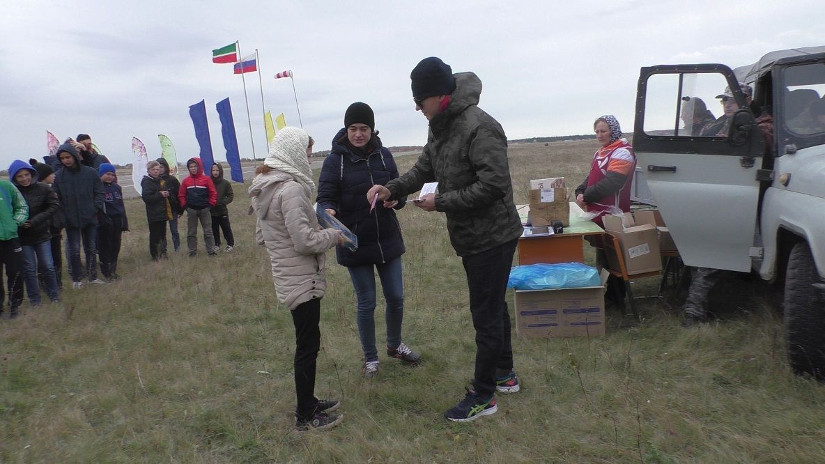 В Болгаре прошли соревнования по запуску воздушных змеев (ВИДЕО, ФОТО)