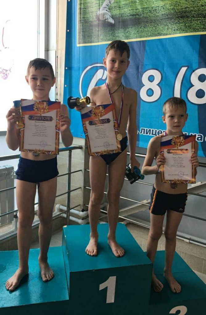 В Болгаре прошло первенство по плаванию на призы «Деда Мороза» (ФОТО)