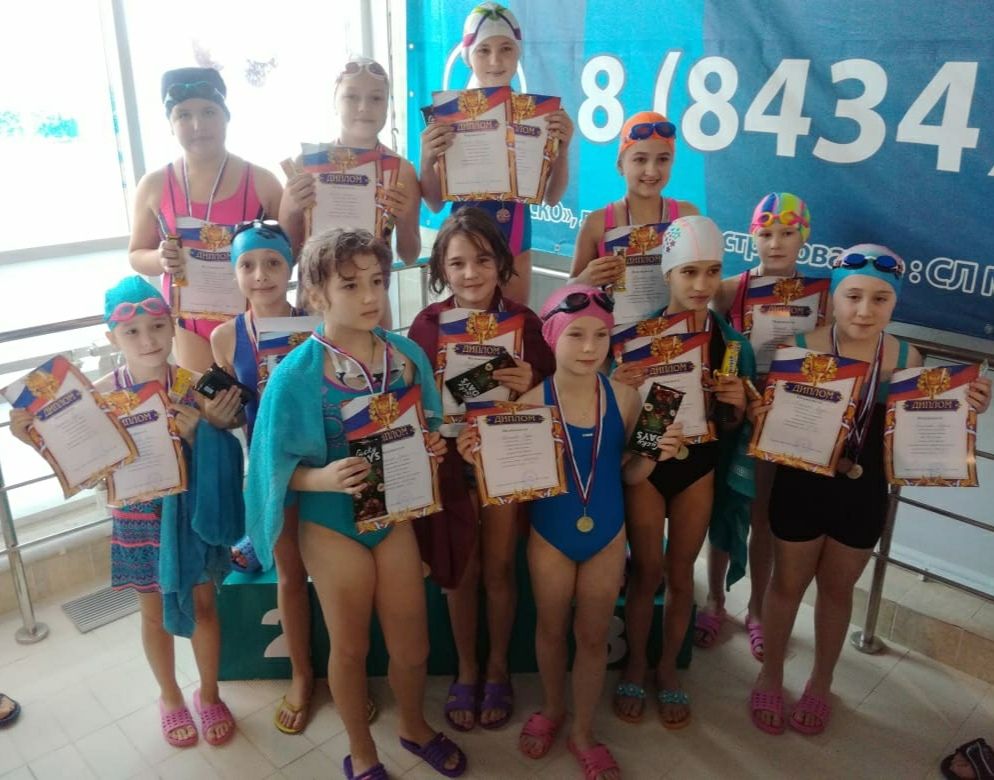 В Болгаре прошло первенство по плаванию на призы «Деда Мороза» (ФОТО)