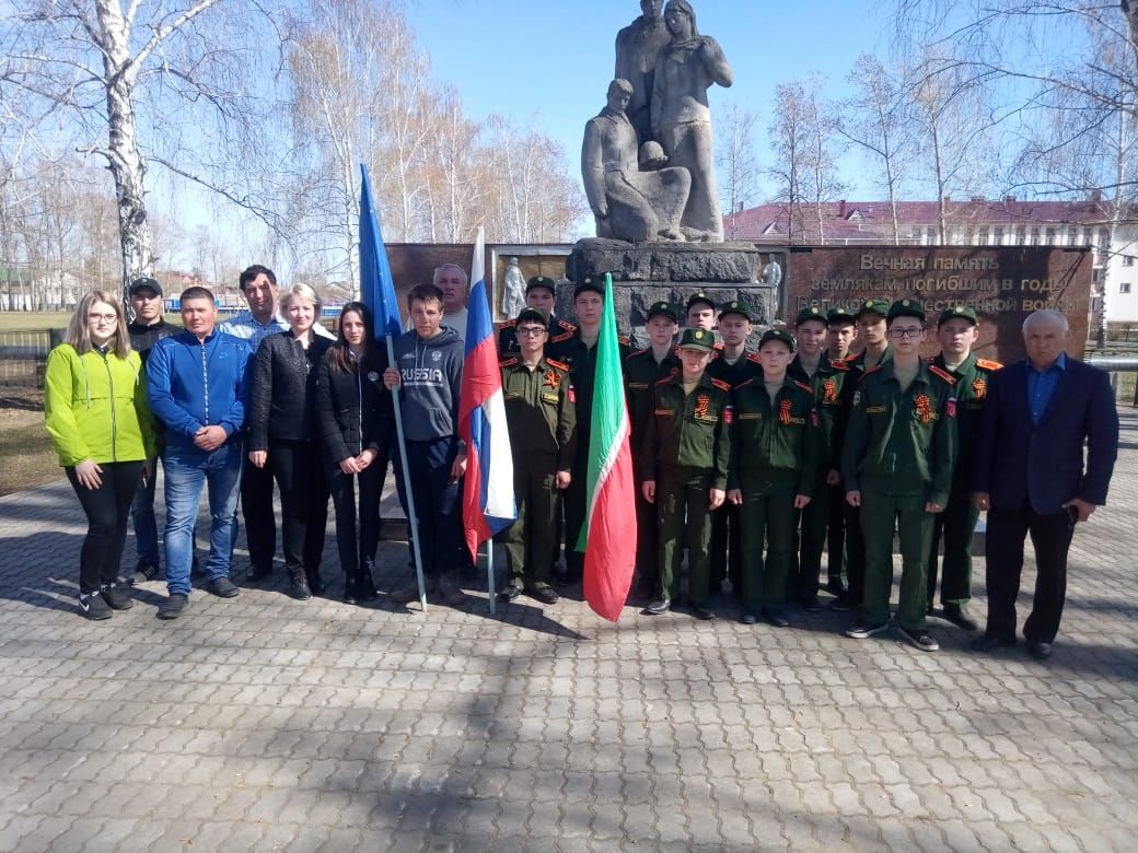Болгарда Бөек Җиңүнең 74 еллыгына багышланган автоузыш булды
