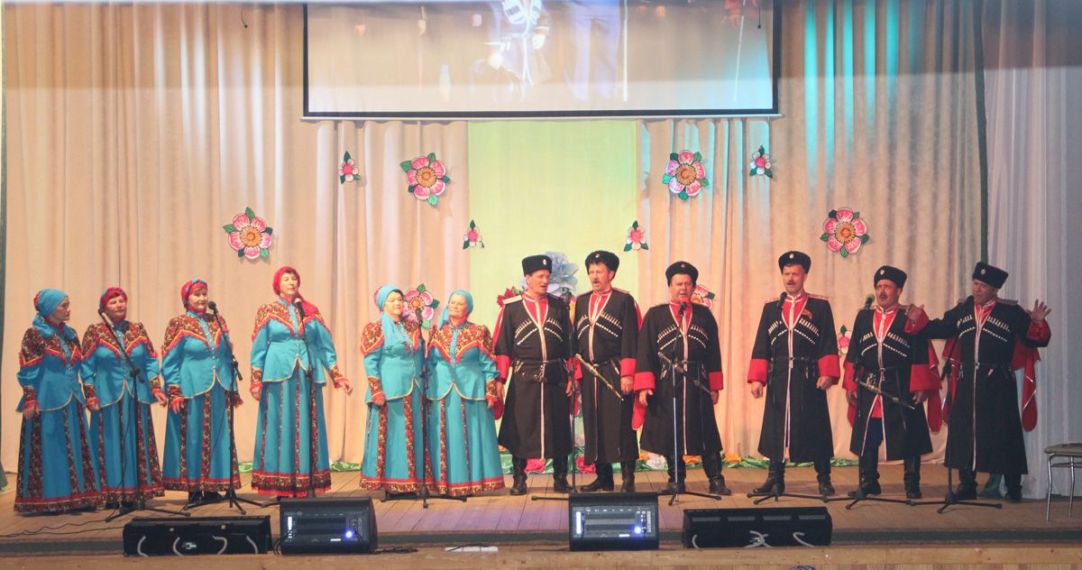 В Болгаре прошёл концерт казачьего ансамбля «Любо» (ФОТОРЕПОРТАЖ)