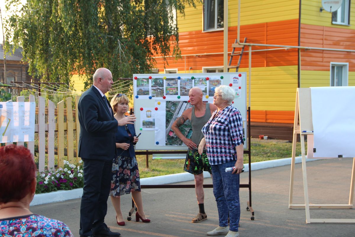 В Болгаре прошла встреча кандидатов в депутаты Госсовета РТ с жильцами многоквартирных домов