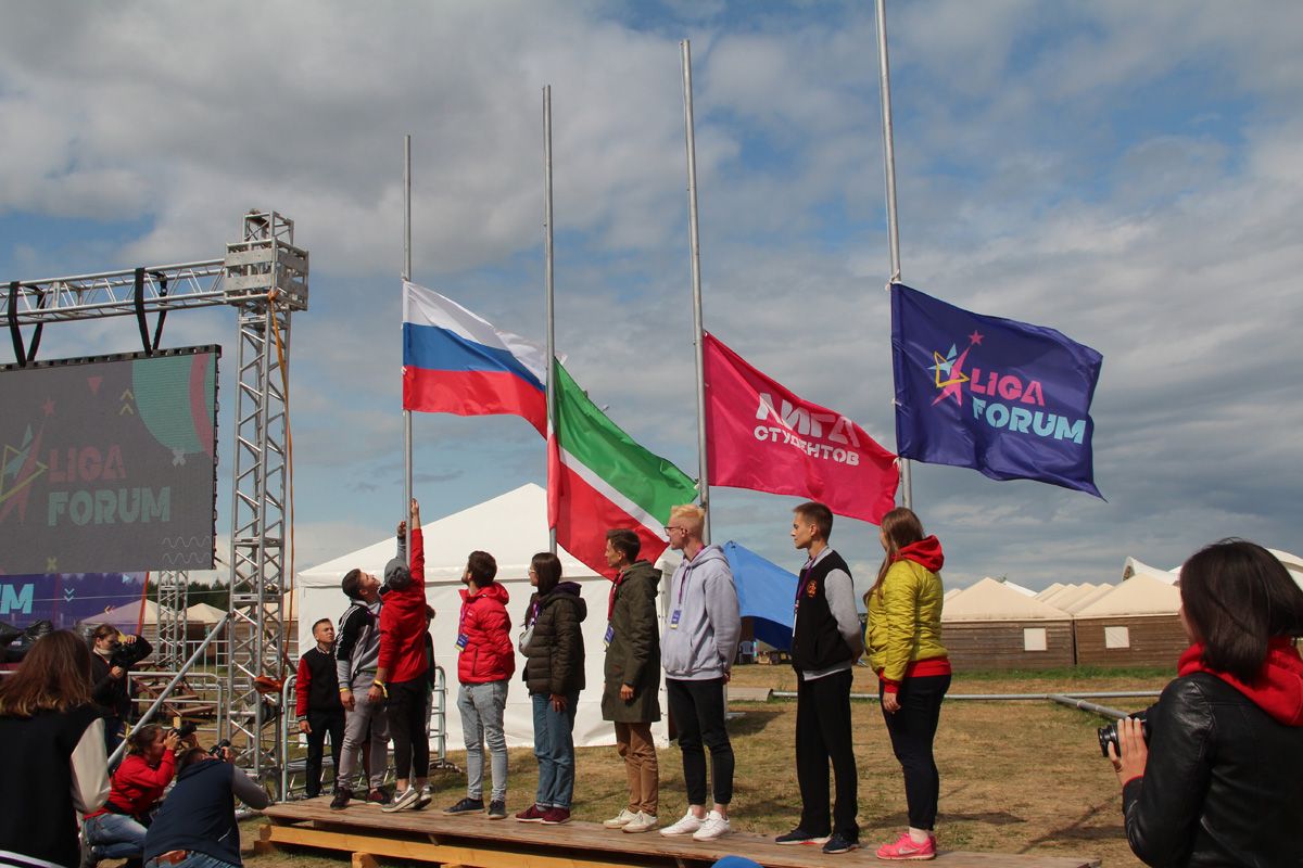 «Лига форум»  в Болгаре принял третью смену (ФОТО)