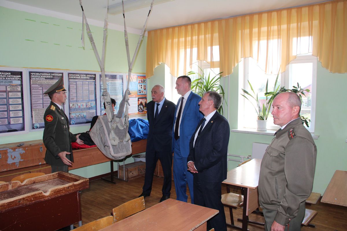 В школах Спасского района прошли торжественные линейки (ФОТО)