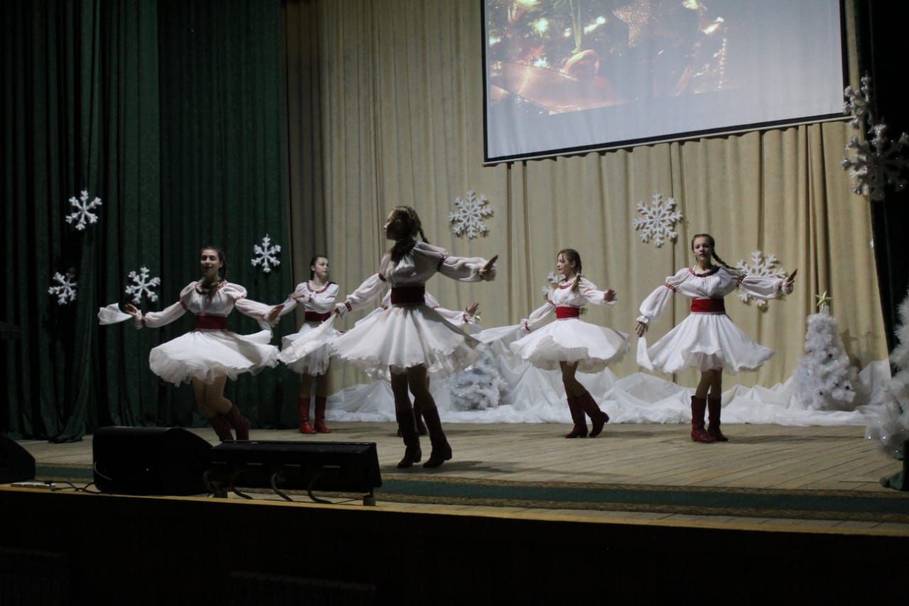 В Болгаре прошел рождественский концерт (ФОТО)