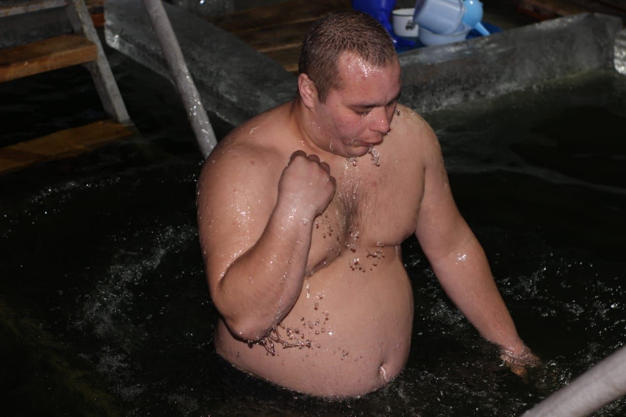 В Спасском районе прошли крещенские купания (ФОТО)
