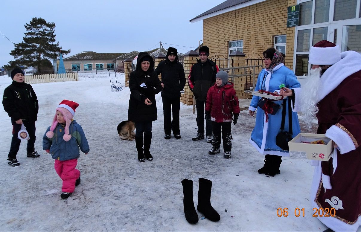 Рождественское гуляние прошло в селе Иж-Борискино Спасского района (ФОТО)
