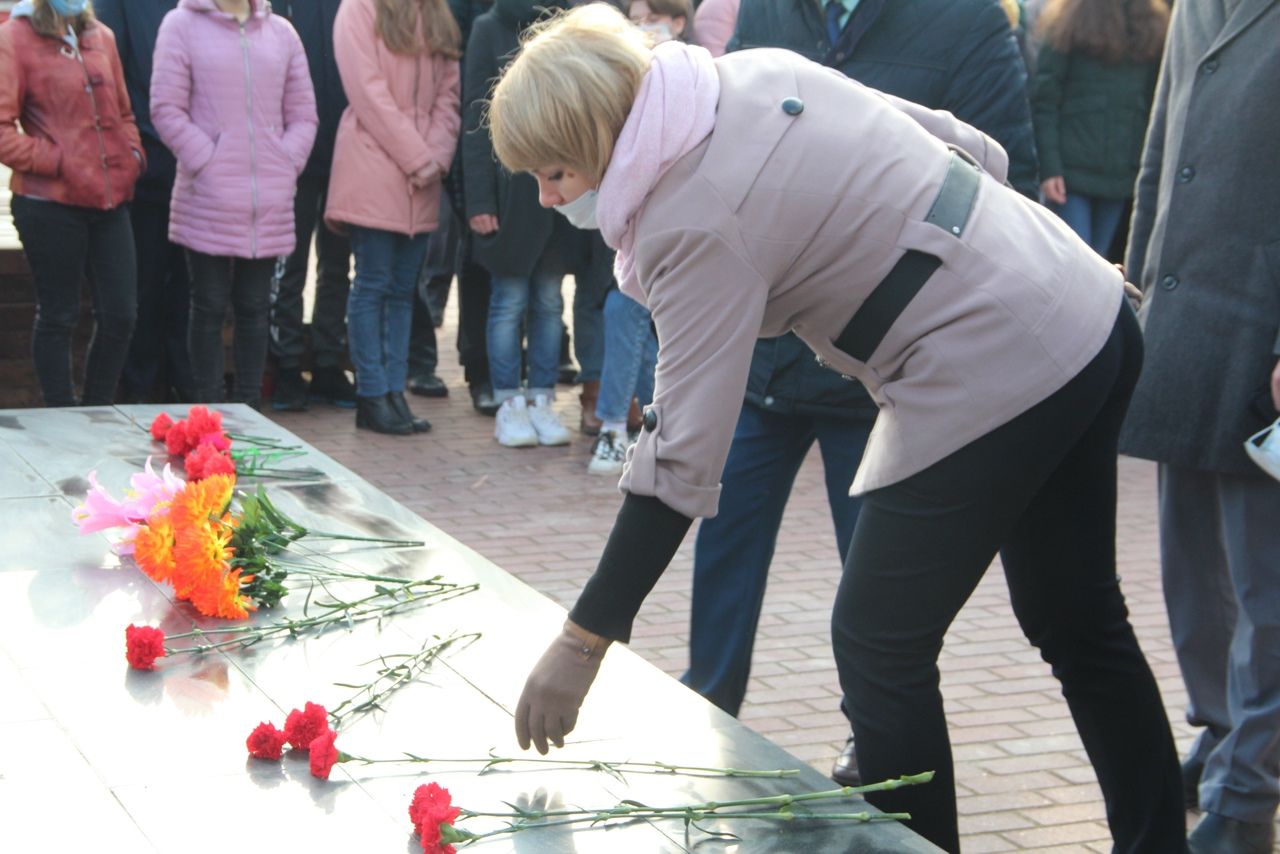 В Болгаре прошел митинг, посвящённый дню памяти жертв политических репрессий (ФОТОРЕПОРТАЖ)
