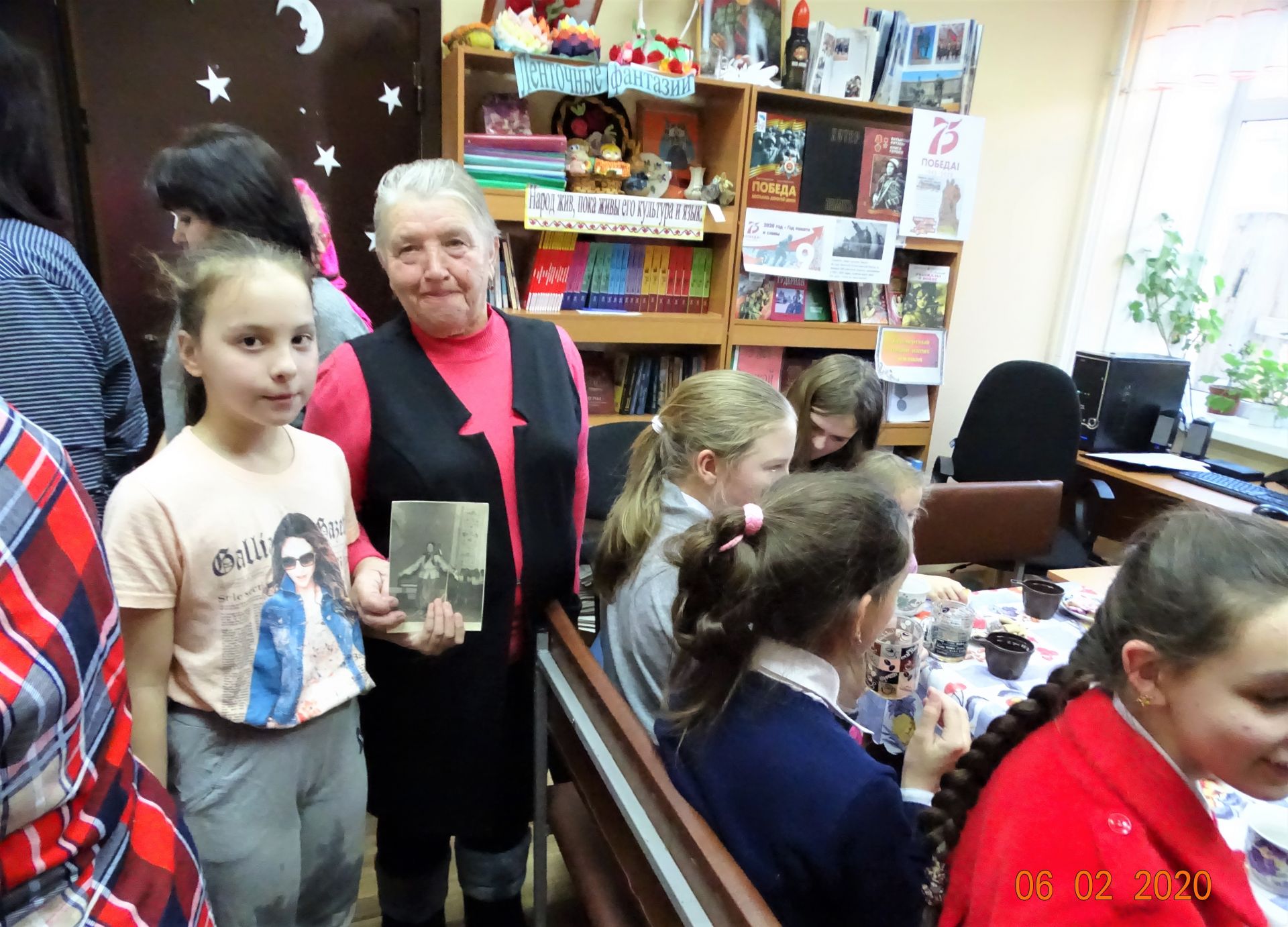В сельской библиотеке Спасского района прошла встреча поколений «Моя Родина – Татарская АССР» (ФОТО)