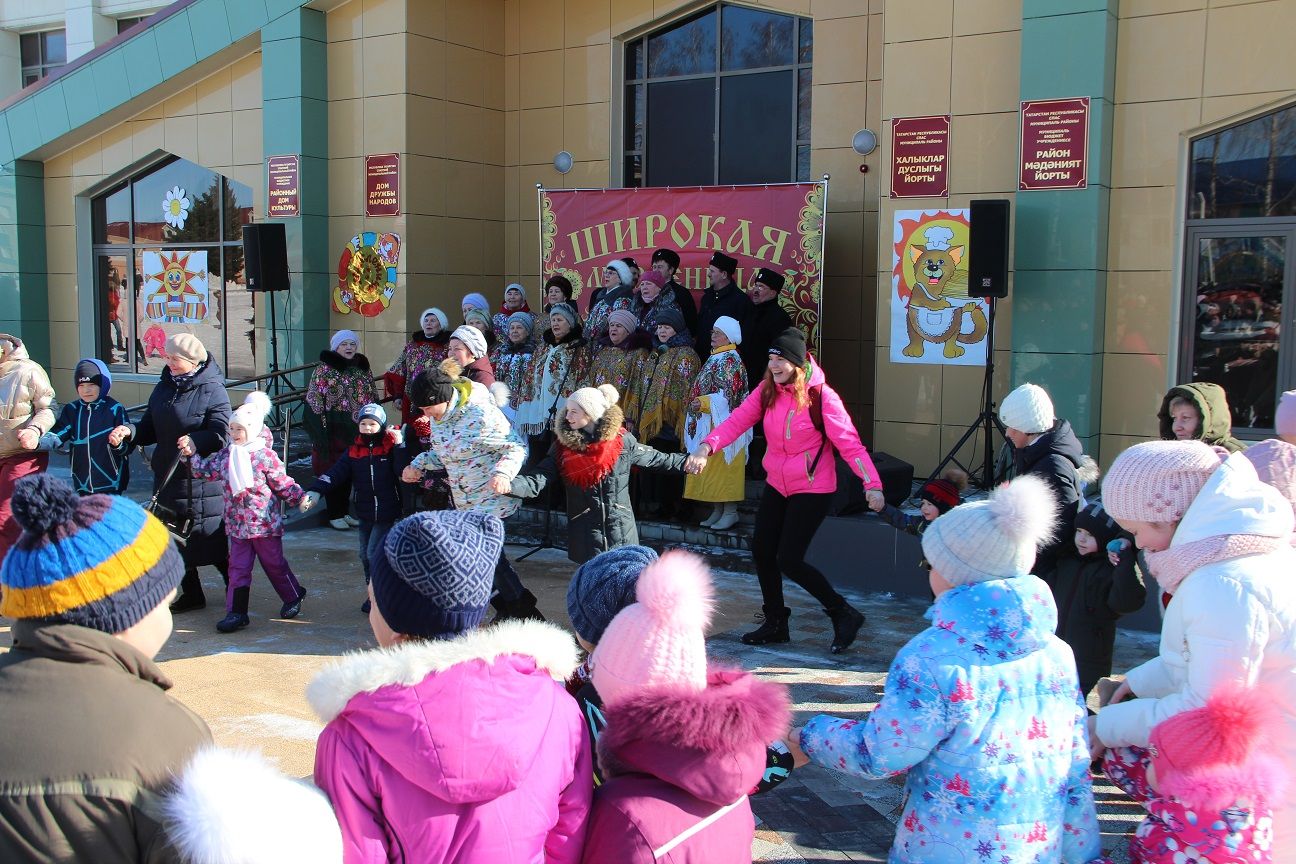 В Болгаре отпраздновали Масленицу (ФОТО)