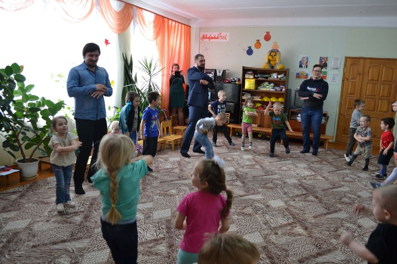 Детскому саду Спасского района подарили игрушки (ФОТО)