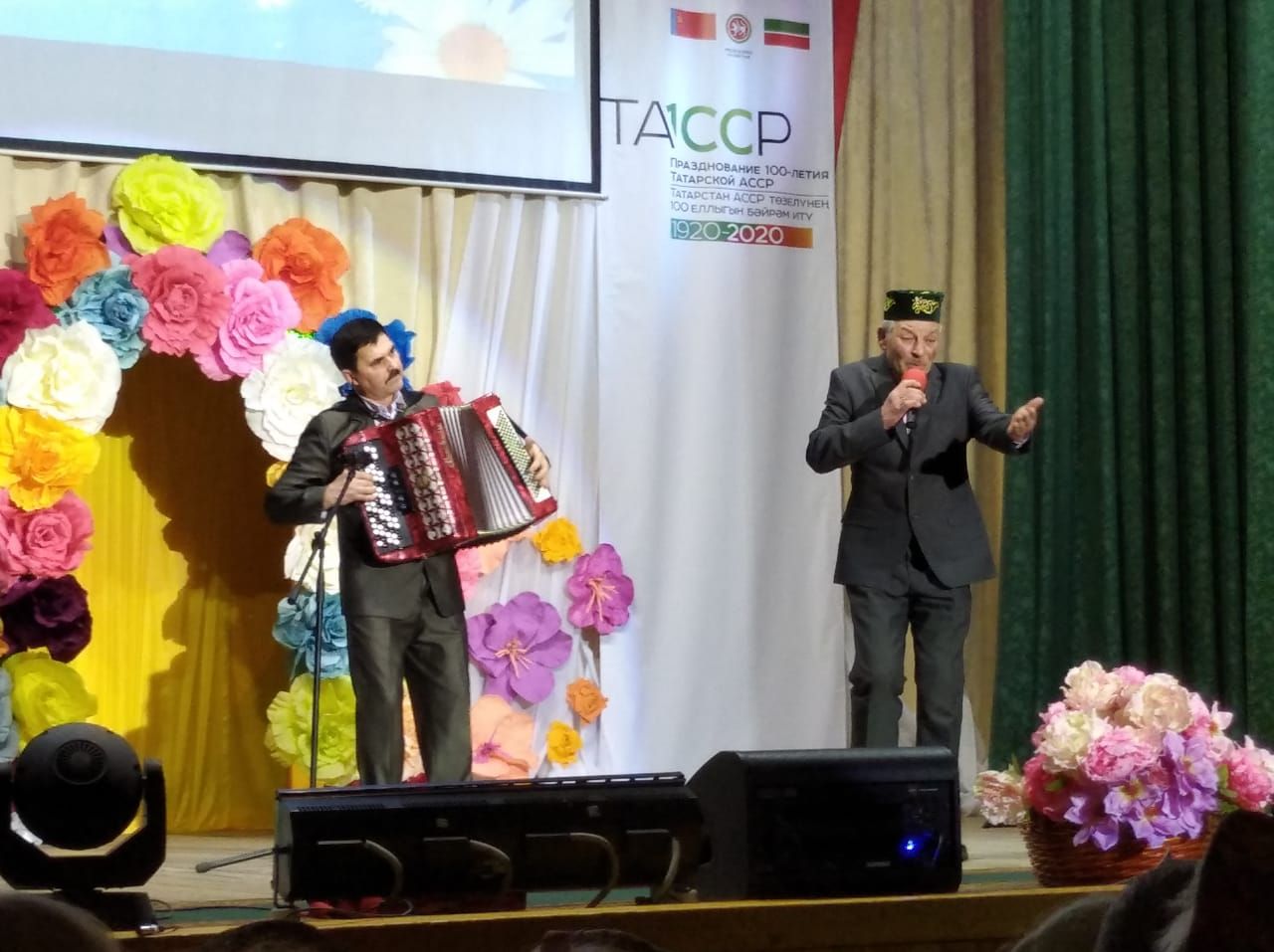 В Болгаре прошел концерт, посвященный Международному женскому дню 8 марта (ФОТО)