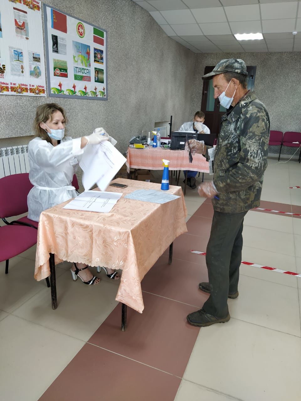 В селах Спасского района идет голосование по поправкам в Конституцию (ФОТО)