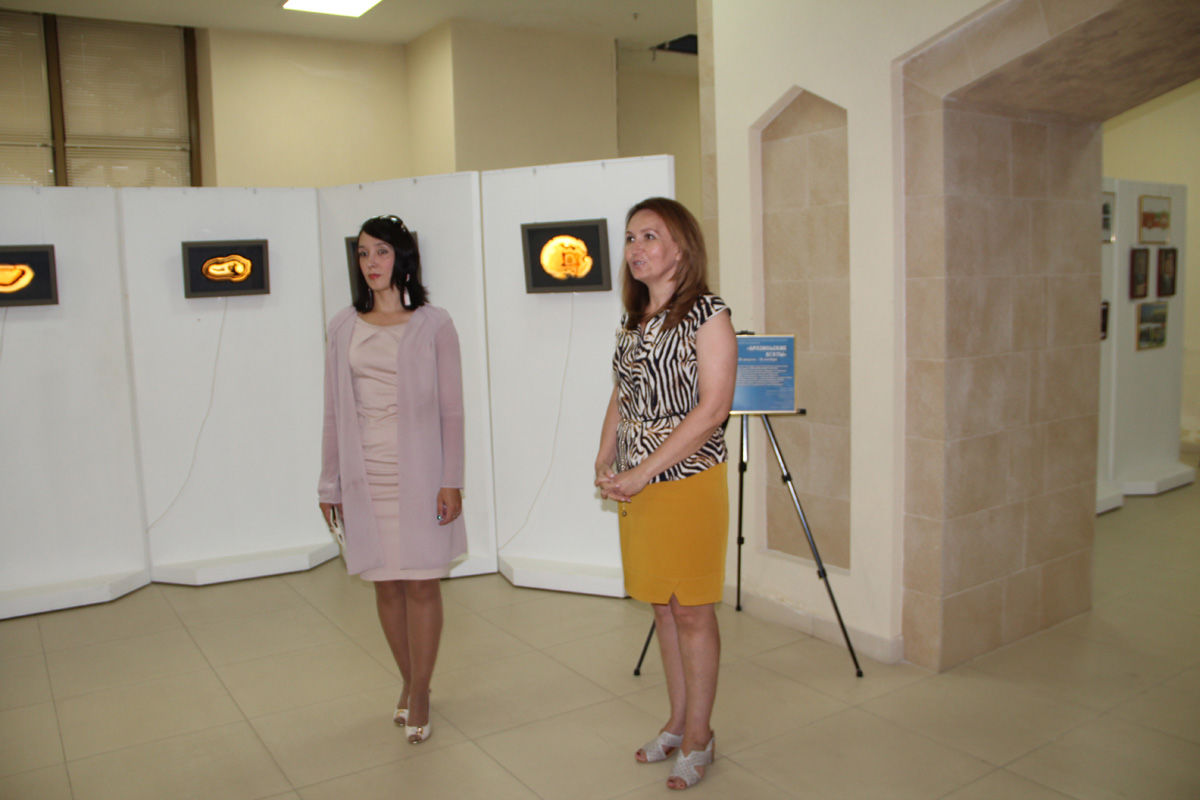 В музее Болгарской цивилизации открыта новая выставка «Бразильский агат» (ФОТО)
