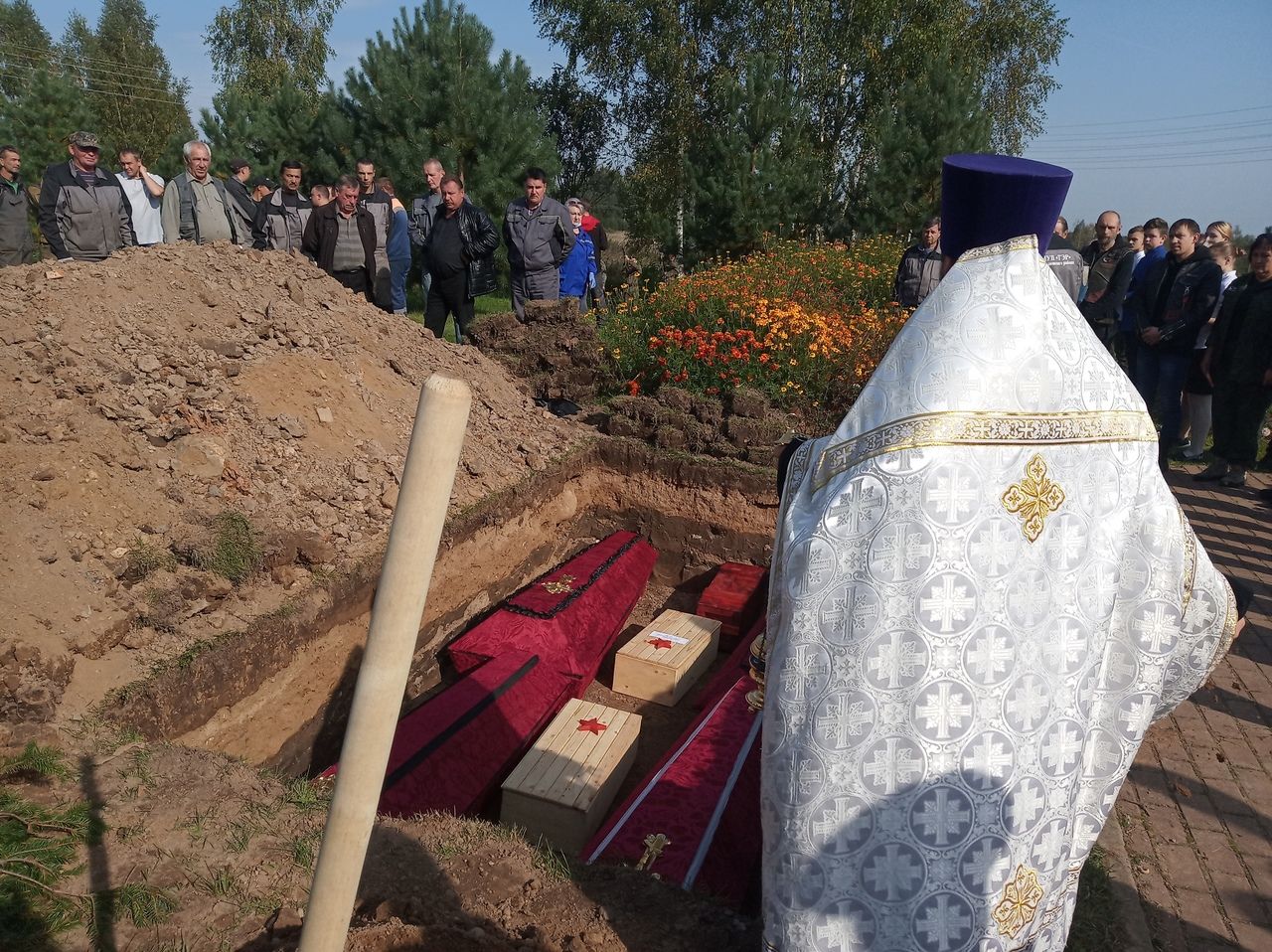 Боец Василий Гаврилушкин из Спасского района перезахоронен в Смоленской области