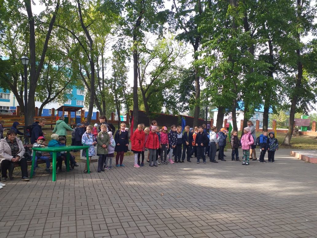 Болгарский дом детского творчества провел день открытых дверей