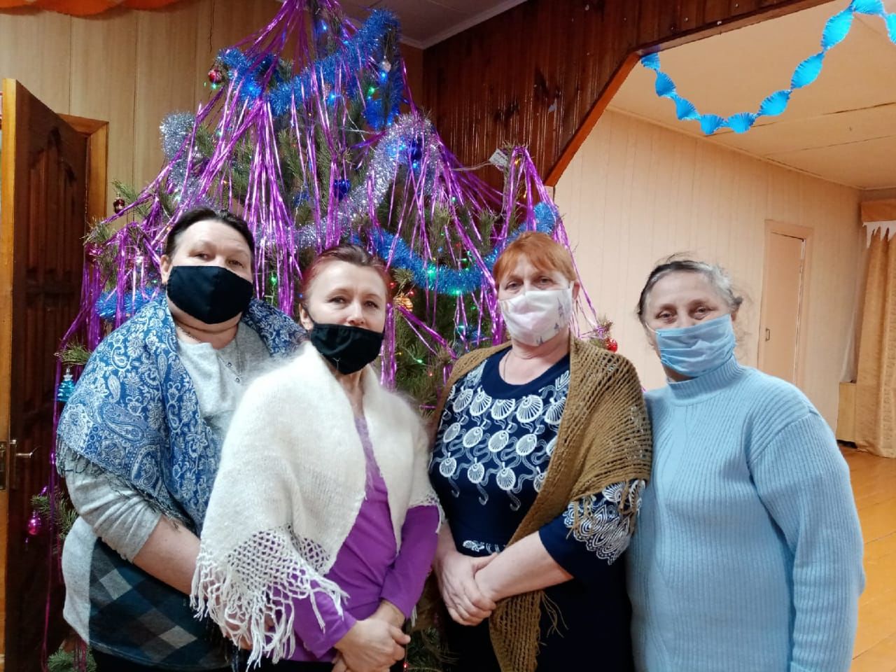В посёлке Приволжском встретили Старый - Новый год