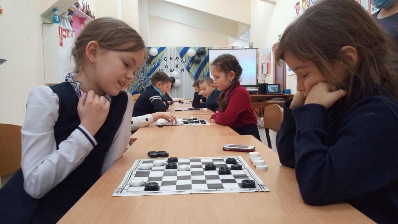 В Доме детского творчества  прошёл турнир «Весёлые шашки»