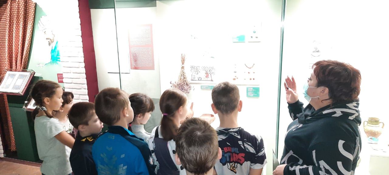 Ученики санаторной школы-интерната побывали в музее «Дом лекаря»