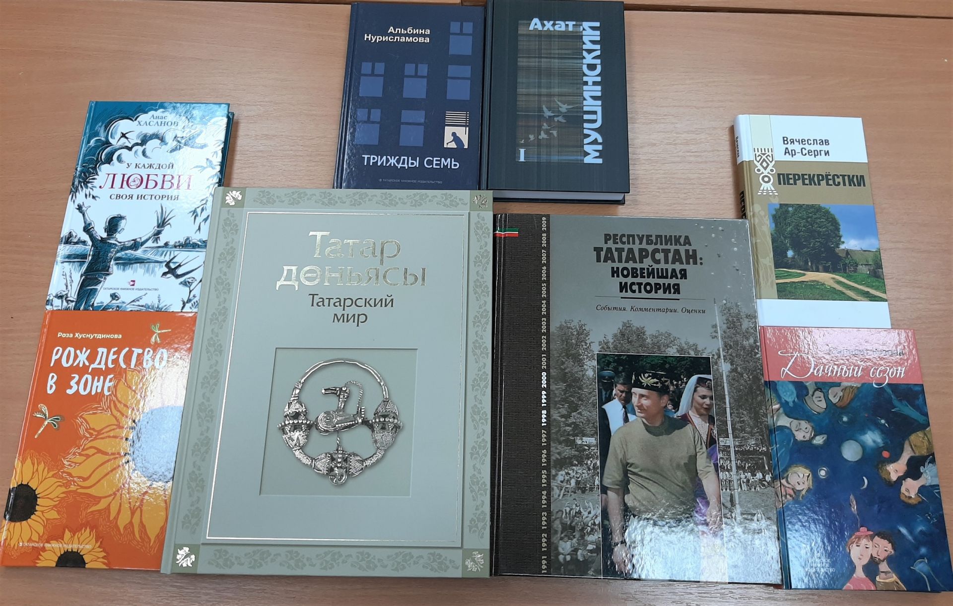 Сельская библиотека в Иж-Борискино пополнила книжный фонд