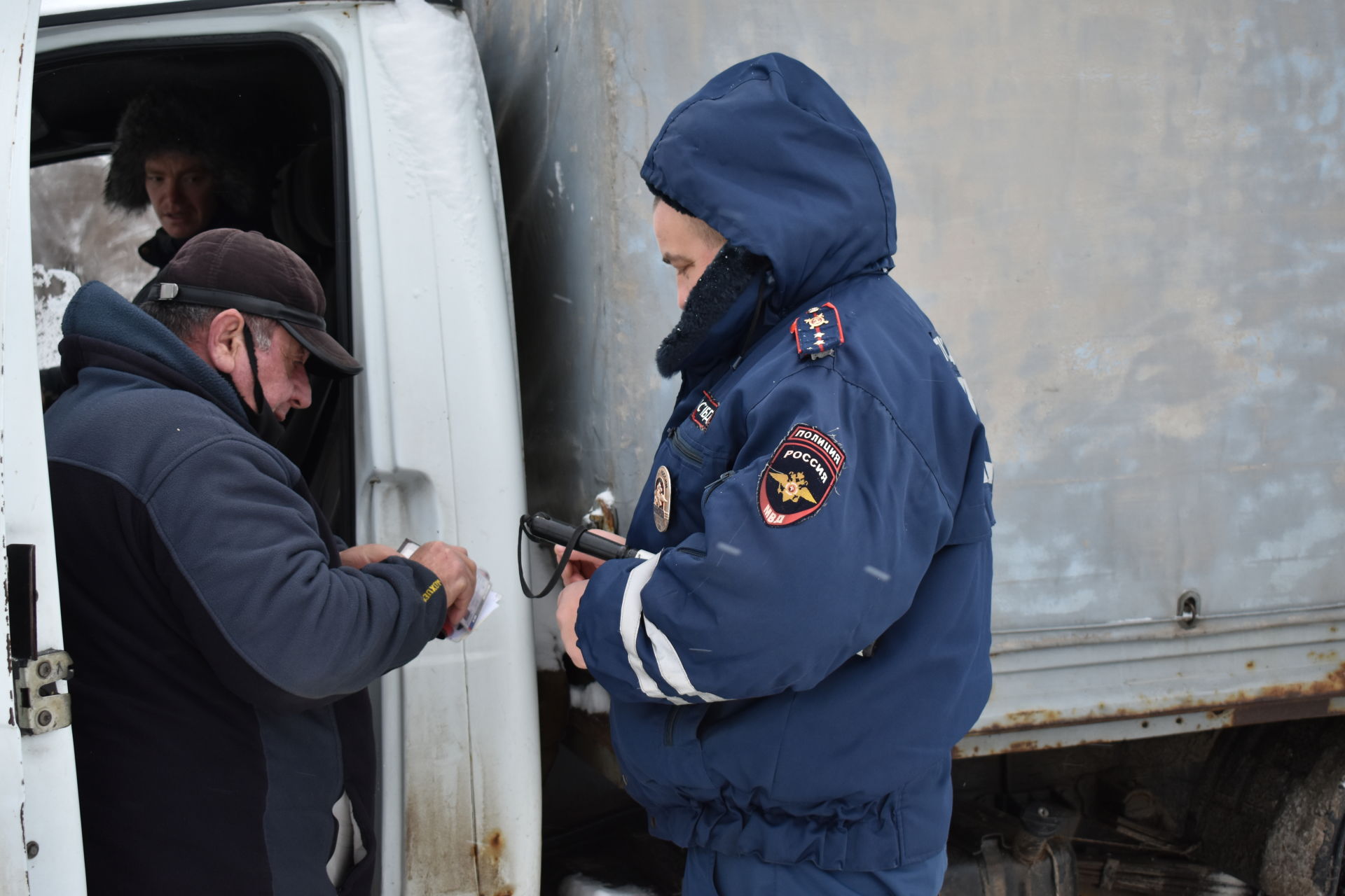 Сотрудник газеты "Новая жизнь" приняла участие в рейде совместно с автоинспекцией Спасского района