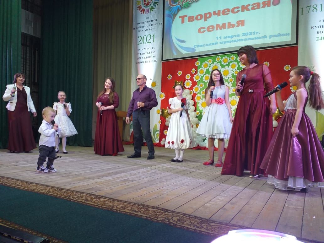 В Болгаре прошёл фестиваль детского творчества «Без бергэ»