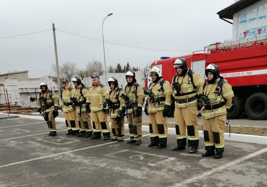Сегодня свой профессиональный праздник отмечают представители пожарной охраны России