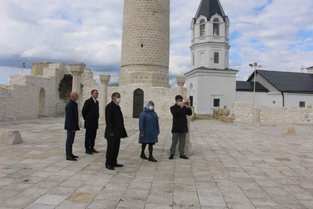 Болгарский музей-заповедник посетили гости из Кыргызской республики