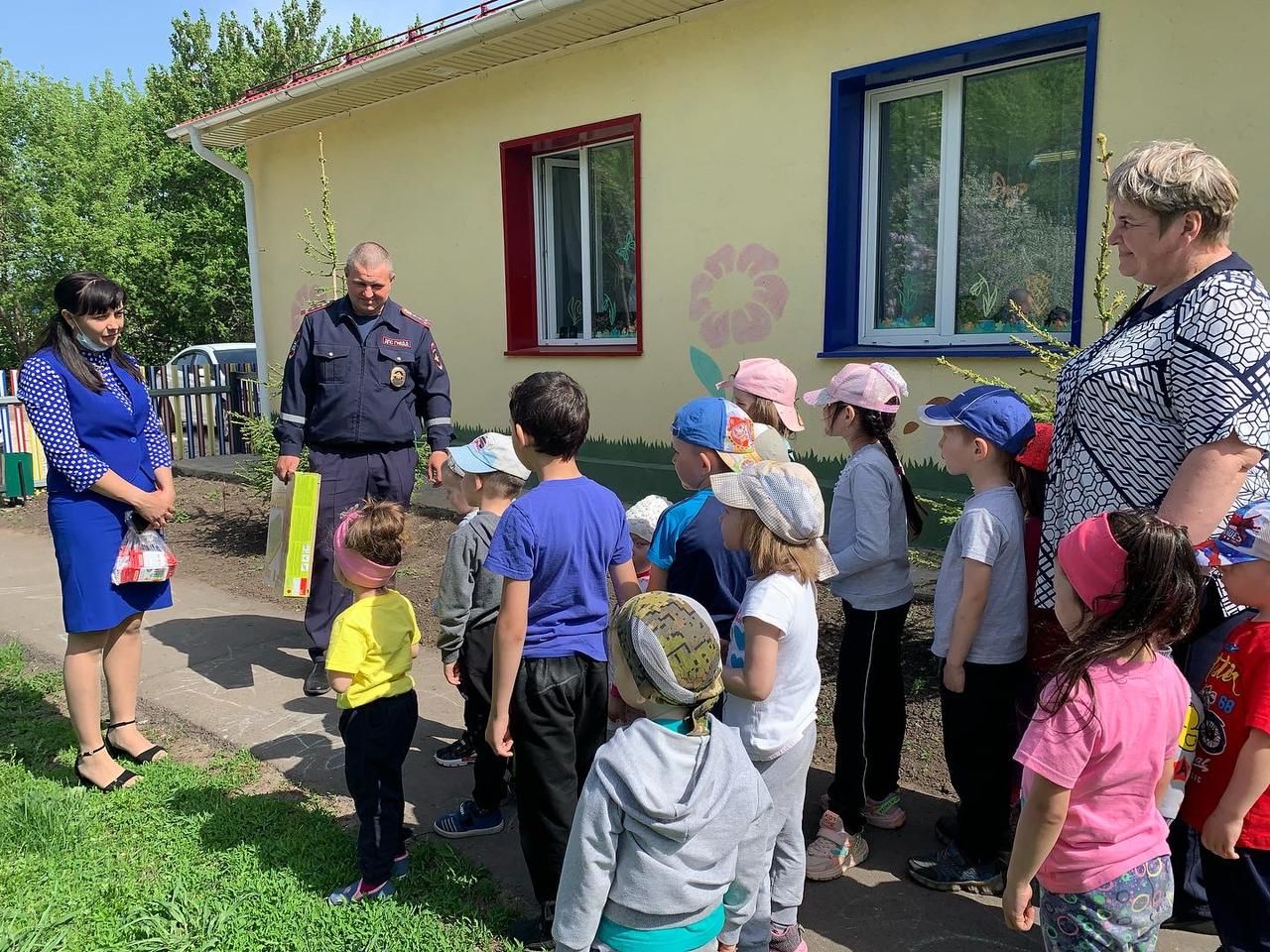 Мероприятия в детских садах провели инспектора Спасского ОГИБДД