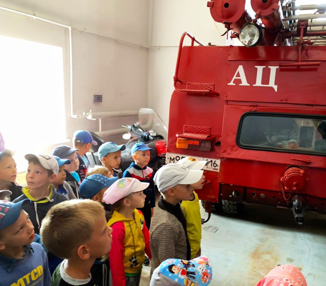 Воспитанники детского сада «Теремок» побывали на экскурсии в пожарной части