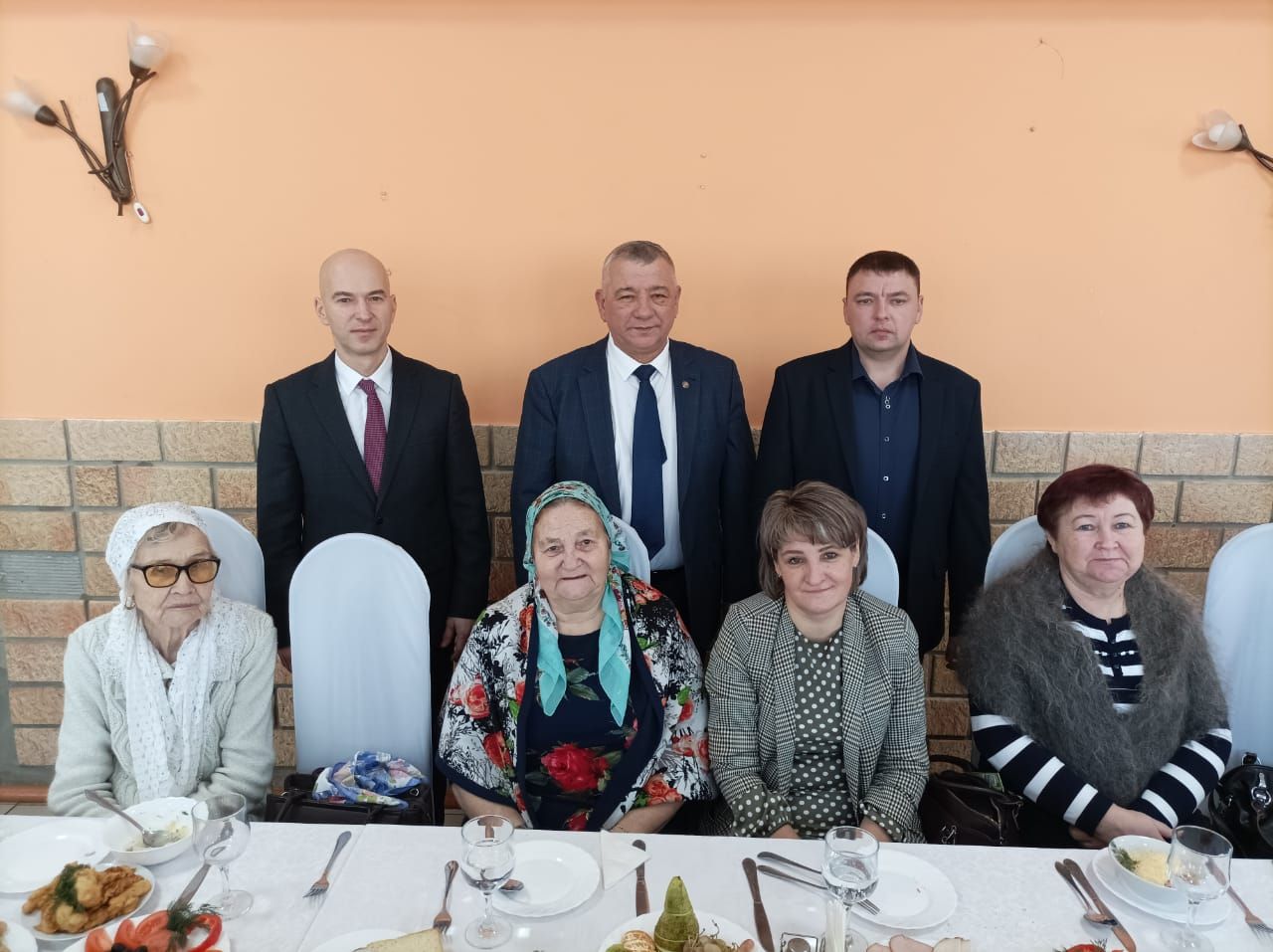 В Болгаре провели праздничное мероприятие для людей с ограниченными возможностями здоровья
