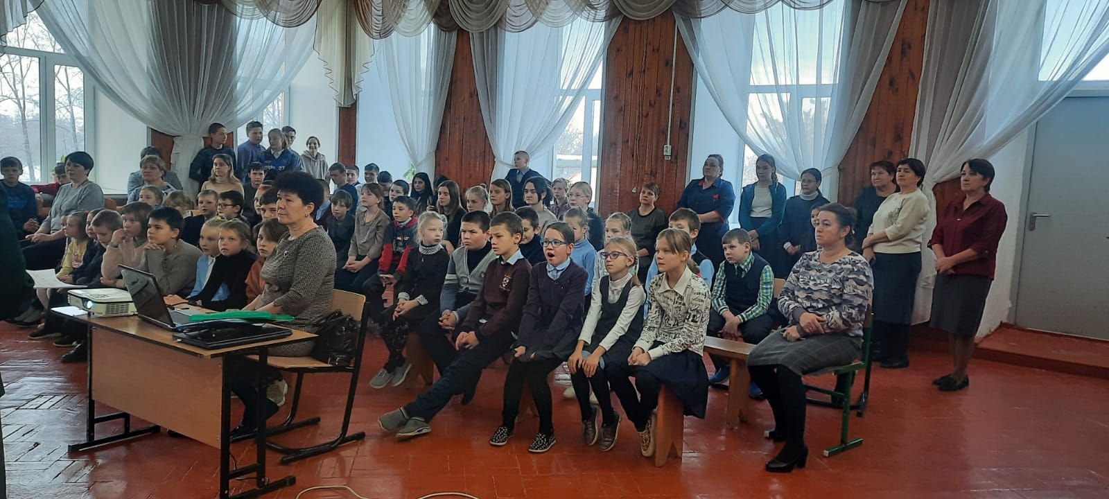 Сотрудник заказника «Спасский» встретилась с Антоновскими школьниками