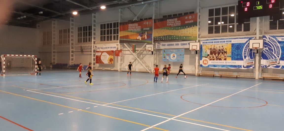 Футболисты Болгара поучаствовали в зональном этапе Кубка РТ по мини-футболу