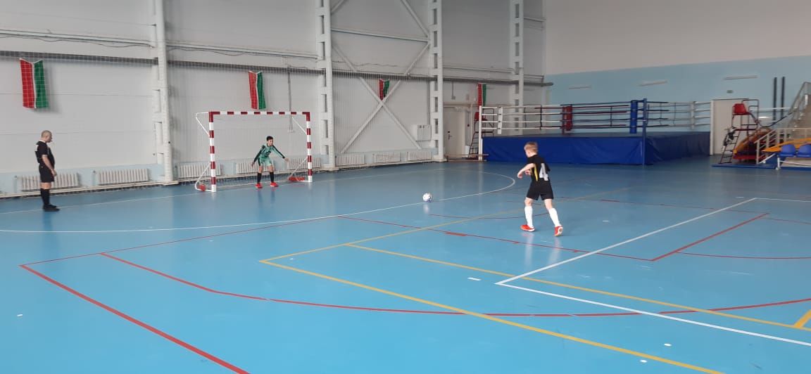 Футболисты Болгара поучаствовали в зональном этапе Кубка РТ по мини-футболу