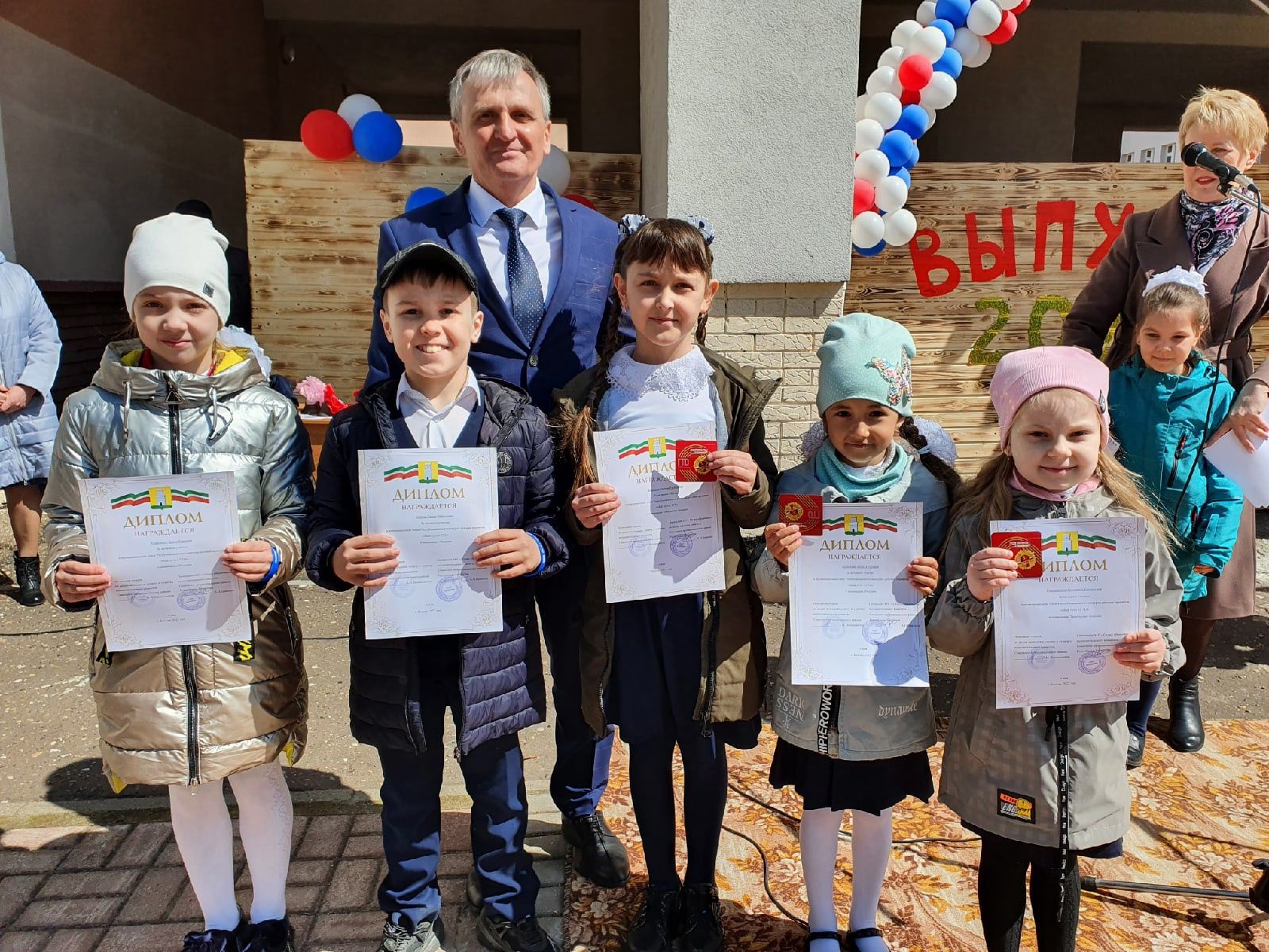 В школах Спасского района РТ прозвенели последние звонки