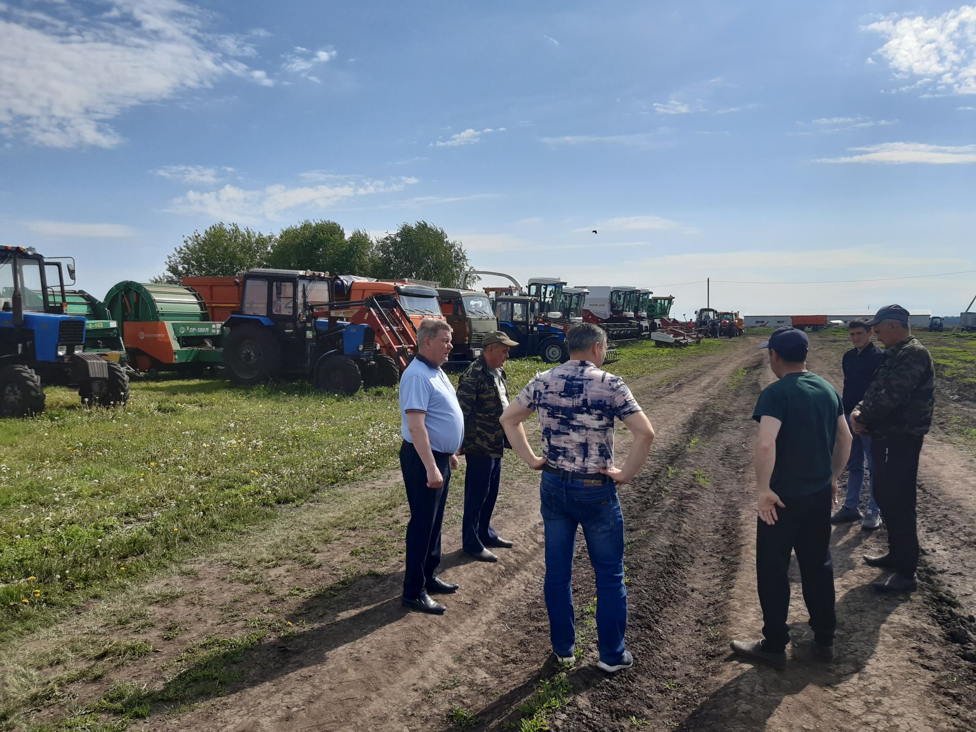 В Спасском районе прошёл конкурс по готовности кормозаготовительной техники