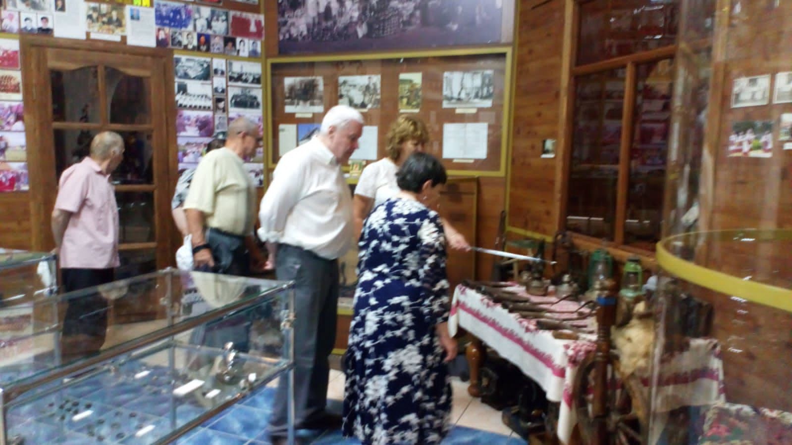 Получатели соцуслуг Спасского ДИПИ посетили музей имени С.М.Лисенкова