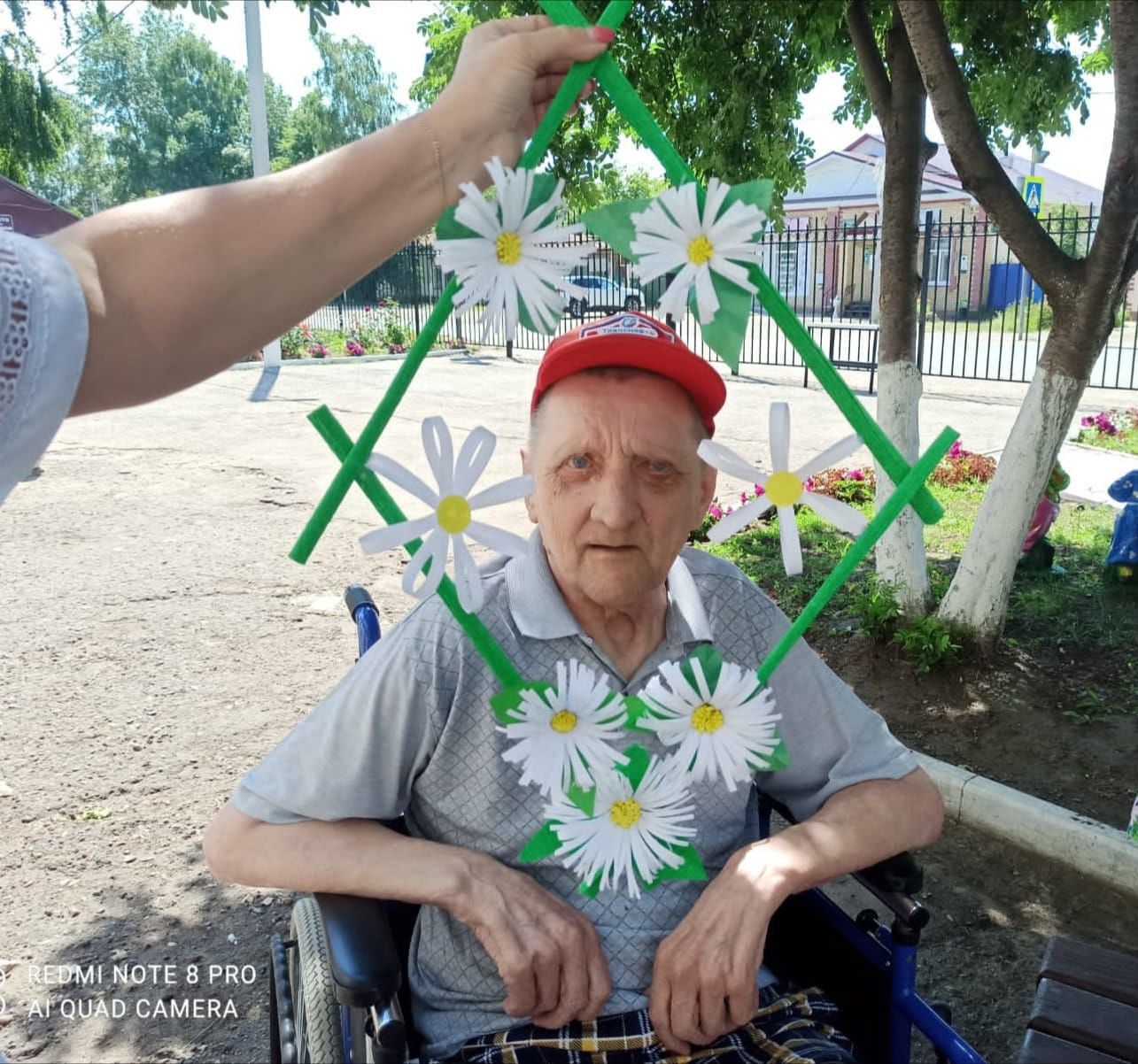 Познавательный час «Погадаю на ромашке» прошёл в Спасском доме-интернате