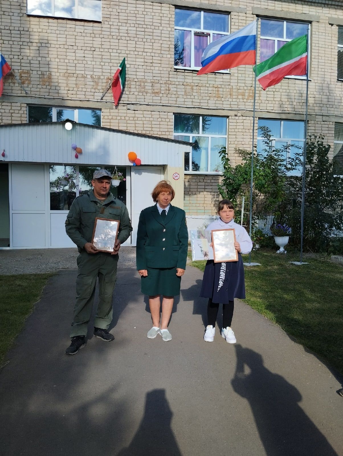 В Бураковской школе наградили участников акции «Марш парков»